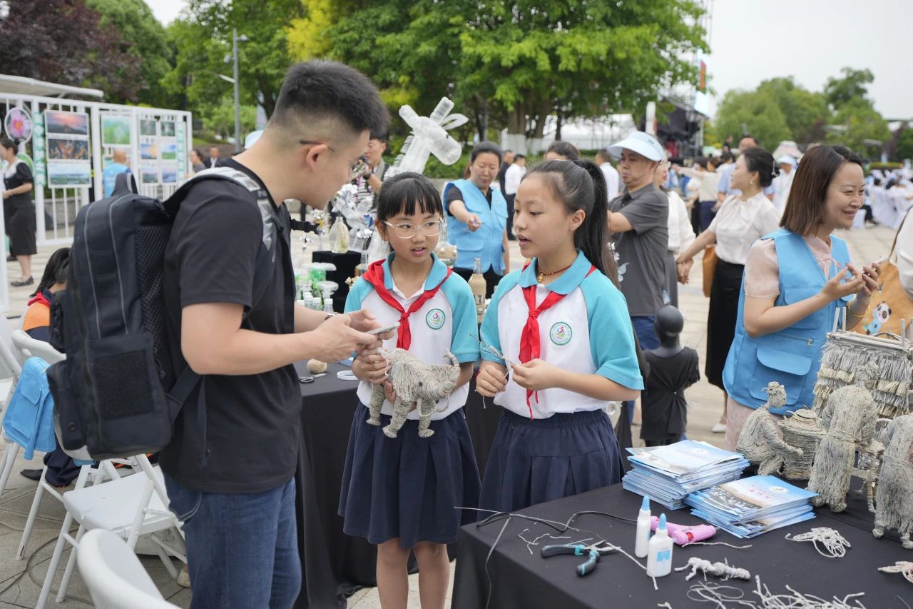 de1c8fa2999667f8815158d54991dd3a_14.jpg de1c8fa2999667f8815158d54991dd3a_14.jpg